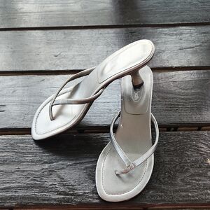 Vintage Zoey  Beth 7 Elegant Silver Women's Sandals
